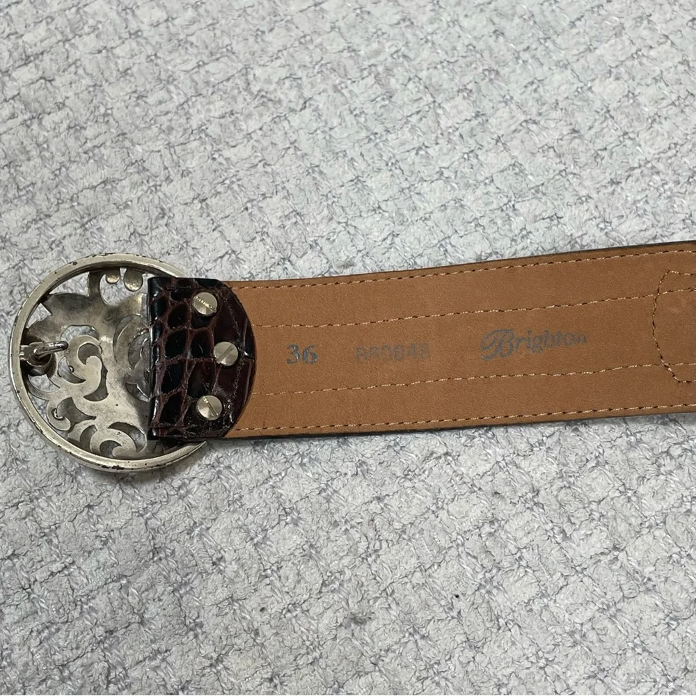 BRIGHTON Belt Brown Woven Croc Leather Concho Rhinestones Silvertone Size 36